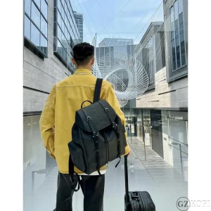 ディオール（Dior） Hit the Road フラップ付き バックパック｜ディオール グラビティ レザー ブラック