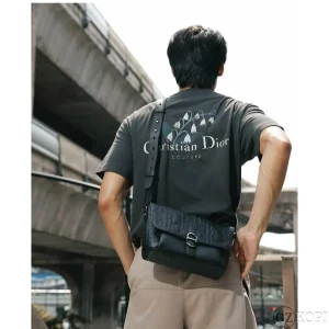 ディオール（Dior）Daily フラップ付き メッセンジャーバッグ ラージ｜グラビティ レザー & グレインドカーフスキン 2025秋新作