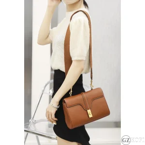 セリーヌ CELINE ティーン ソフト16 Teen Soft 16 196853 カーフスキン ホワイト 2WAY ショルダーバッグ【高品質コピー】