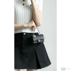 シャネル（CHANEL）25A クラシック ミニ バッグ AP4760-B21221-C3906｜メティエダール ブラック