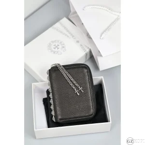 クロムハーツ（Chrome Hearts）3サイドジップ ウォレット ブラックレザー｜クロススタッズ9個＆ペーパーチェーン付き 財布