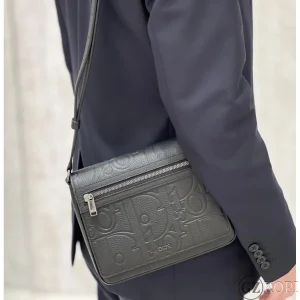 ディオール（Dior）フラップ付き メッセンジャーバッグ｜ディオール グラビティ レザー ブラック