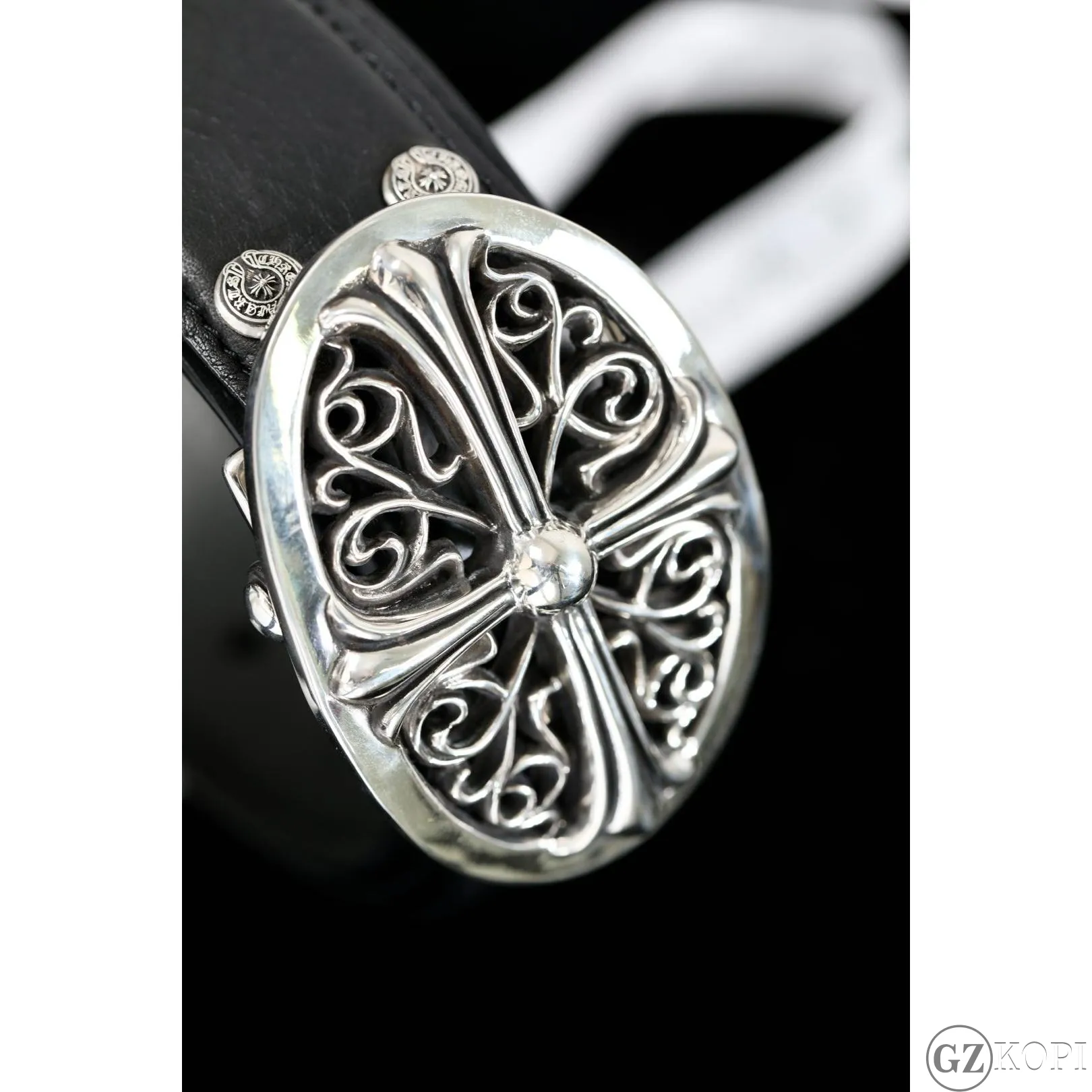 クロムハーツ CHROME HEARTS クラシック オーバル クロス バックル ベルト シルバー925 & レザー - 画像 (3)