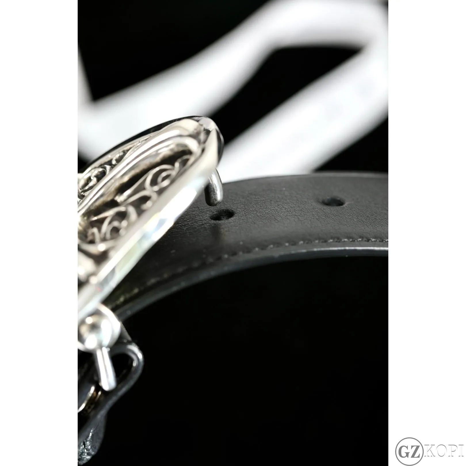 クロムハーツ CHROME HEARTS クラシック オーバル クロス バックル ベルト シルバー925 & レザー - 画像 (7)