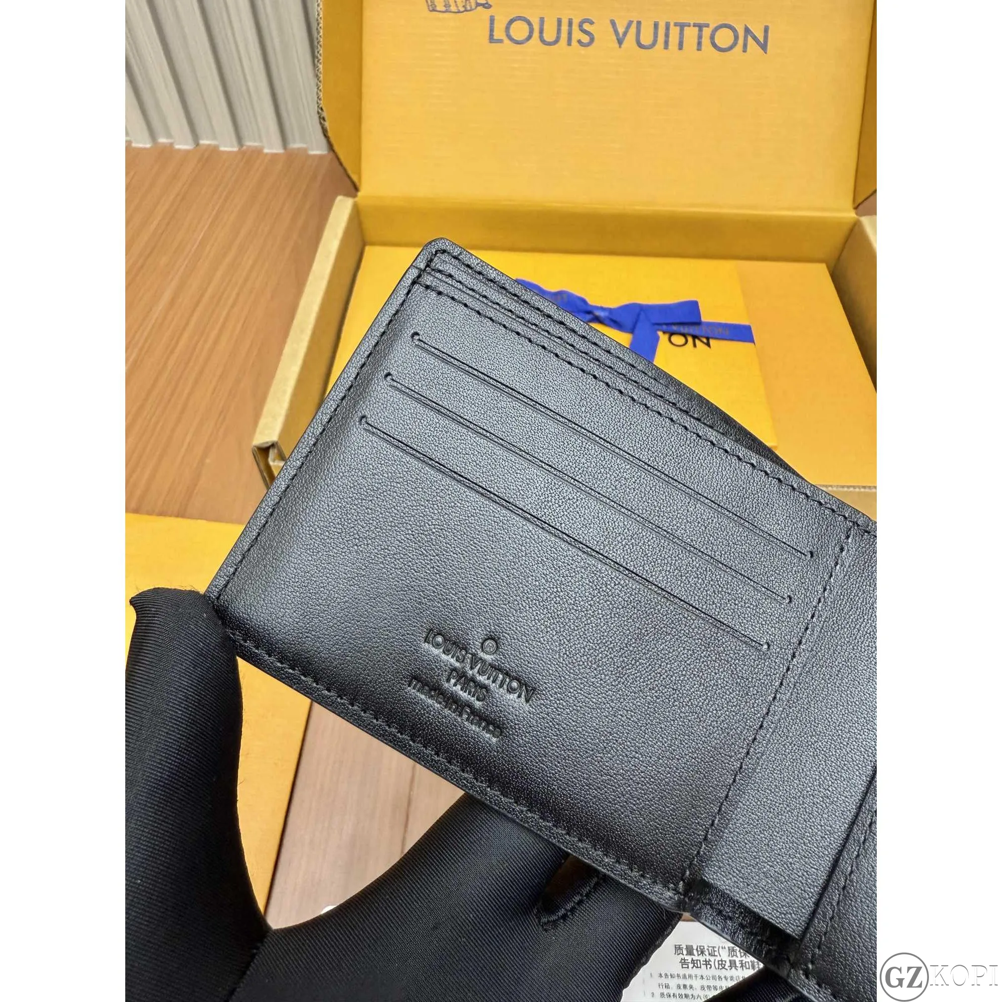 ルイ・ヴィトン ポルトフォイユ・ミュルティプル モノグラム・トリヨン M82072【コスパ抜群】 - 画像 (8)